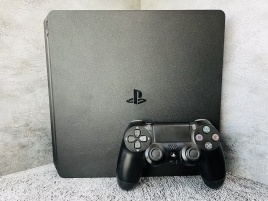 Sony Playstation 4 Slim 1TB CUH-2208B, Без коробки, S/N: 02274526101680751 (PS4, Б/У,)