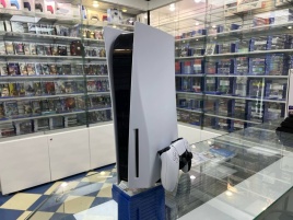 Игровая приставка Sony Playstation 5 825GB 3-Ревизия (PS5) Без коробки Б/У SN:F32A01HCS12296888