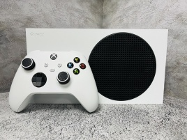 Игровая приставка XBOX Series S 512GB Б/У S/N: 613846231921 (Как новая)