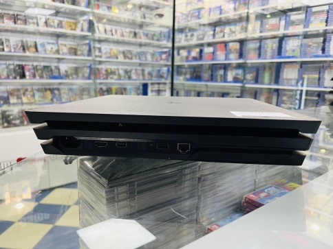 Sony Playstation 4 Pro 1TB CUH-7116B S/N: 03274524806104063 (PS4 Pro, Б/У) фото 4