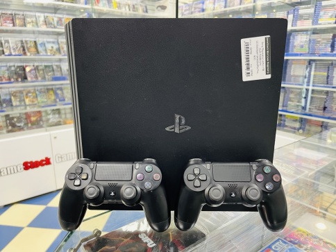 Sony Playstation 4 Pro 1TB CUH-7208B S/N: 02274526441343933 (PS4 Pro, Б/У) фото 1
