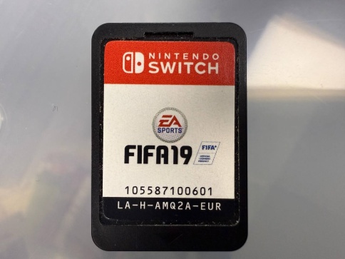 FIFA 19 (Nintendo Switch, Полностью на русском языке, Б/У, без обложки) фото 1
