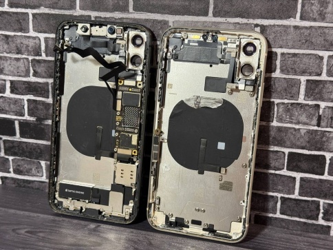 Корпус для iPhone 11, Белый и черный с шлейфами, Б/У фото 4