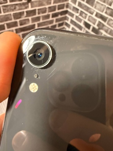Корпус для iPhone XR белый и черный с камерой Б/У фото 2