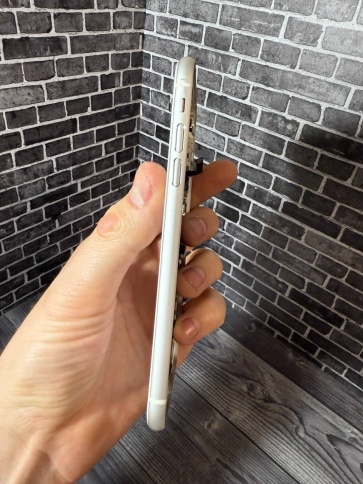 Корпус для iPhone XR белый Б/У фото 4