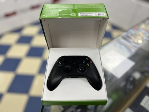 Беспроводной геймпад Xbox Series Wireless Controller Robot Black (Черный) Б/У, Датчики TMR фото 2