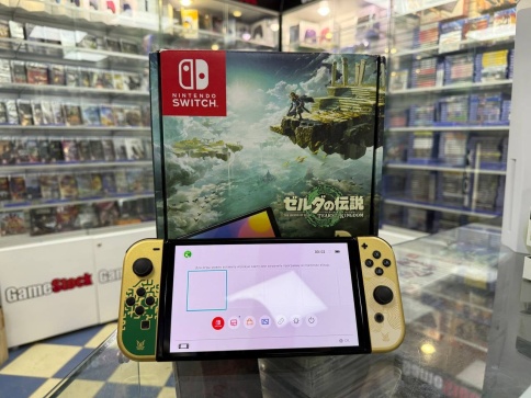 Игровая приставка Nintendo Switch Oled Zelda Edition, HEG-001 SN:XTJ70838747323 Б/У, Полный комплект фото 1