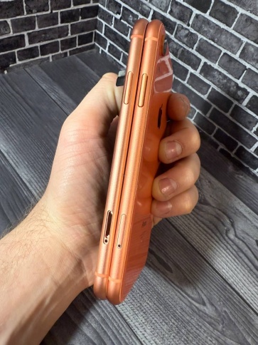 Корпус для iPhone XR Оранжевый 2шт. Б/У фото 2