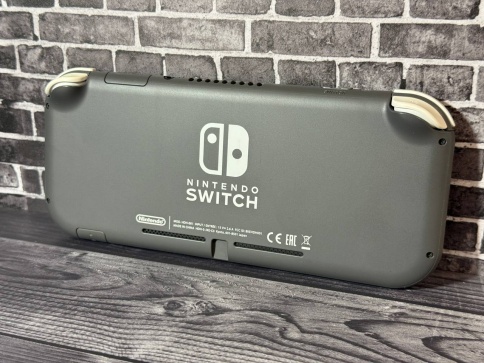 Игровая приставка Nintendo Switch Lite (Grey, S/N: XJE10013233791) фото 2