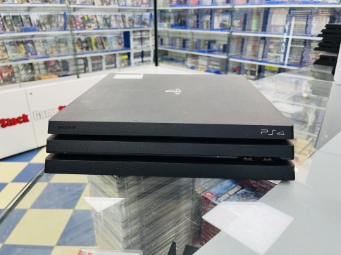 Sony Playstation 4 Pro 1TB CUH-7116B S/N: 03274524806104063 (PS4 Pro, Б/У) фото 3