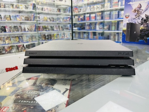 Sony Playstation 4 Pro 1TB CUH-7208B с коробкой S/N: 02274526441409049 (PS4 Pro, Б/У) фото 3